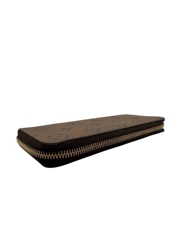 LOUIS VUITTON – CLÉMENCE WALLET - Image 9